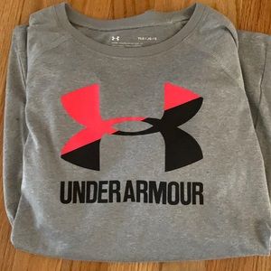 Under armpit grey long sleeve